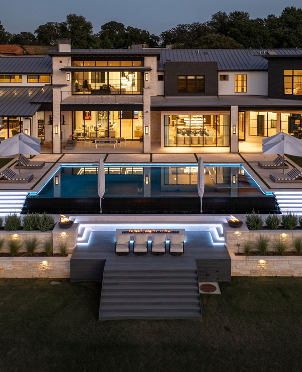 Modern transitional estate in Quail Hollow, Westlake